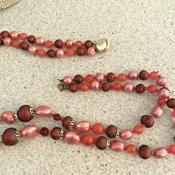 Vintage mid century double strand beaded necklace pinks reds romantic retro look - Picture 5 of 6